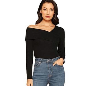 Romwe Assymmetric Cutout Top